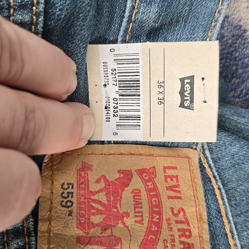 Levi's Classic Blue Jeans with Red Tab